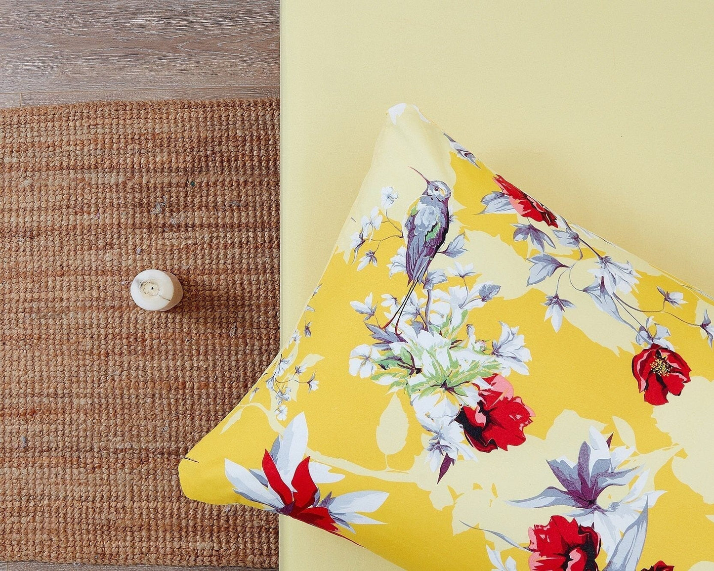 DaDa Bedding Sunshine Yellow Hummingbirds Floral Fitted & Flat Bed Sheets Set (JHW-925)- DaDalogy Bedding Collection- {{Product type}}