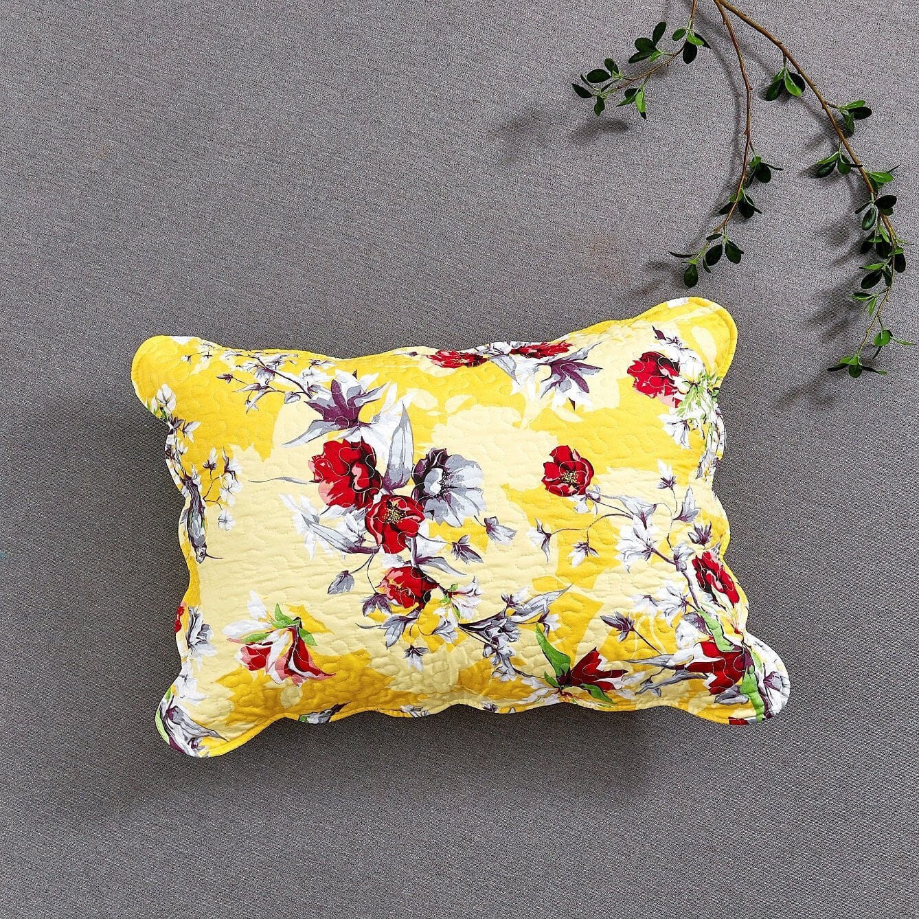 DaDa Bedding Radiant Sunshine Yellow Hummingbirds Floral Scalloped Bedspread Set (JHW-925)- DaDalogy Bedding Collection- {{Product type}}