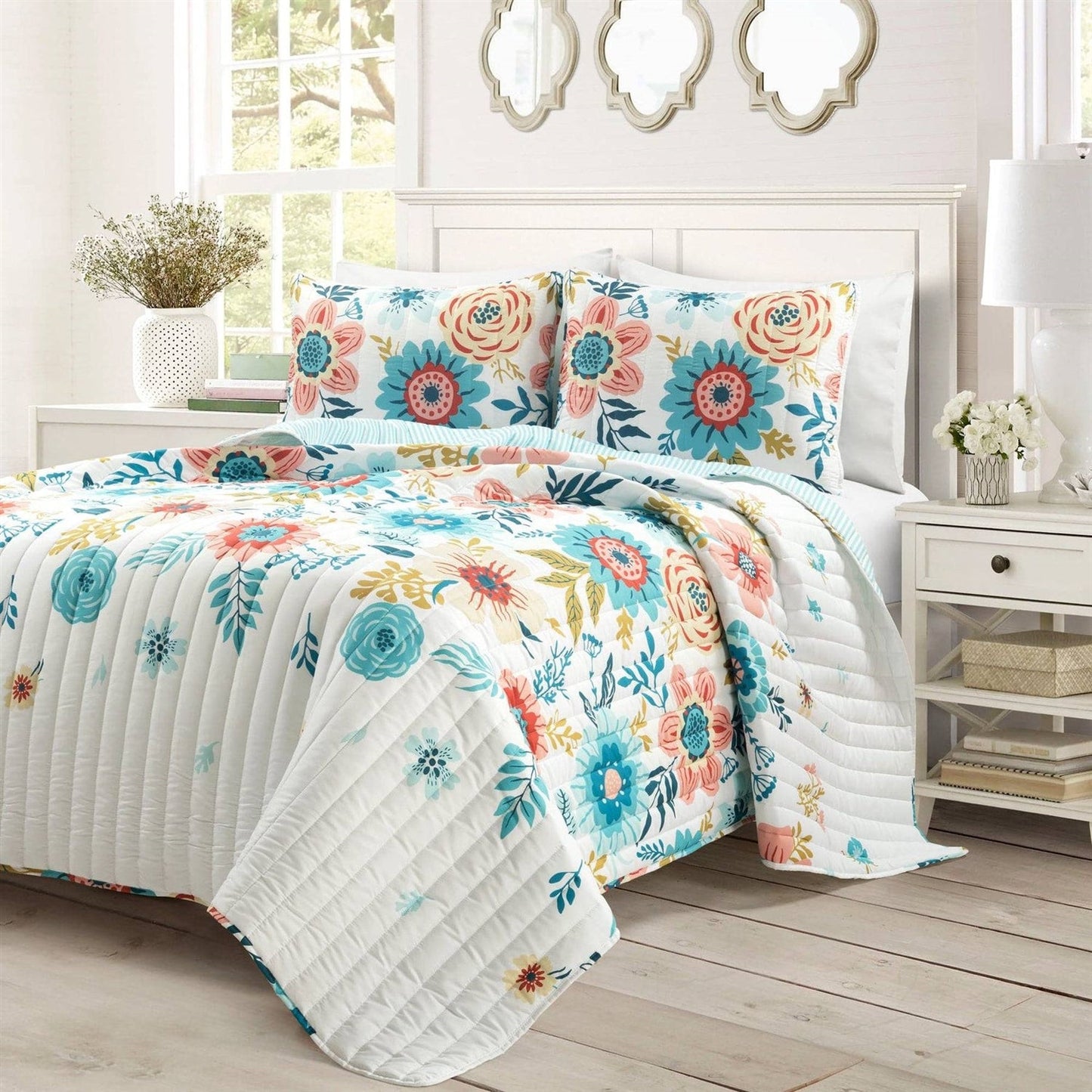 King size Lightweight Floral Teal Blue Pink White 3-Piece Polyester Quilt Set - - Bedroom > Quilts & Blankets