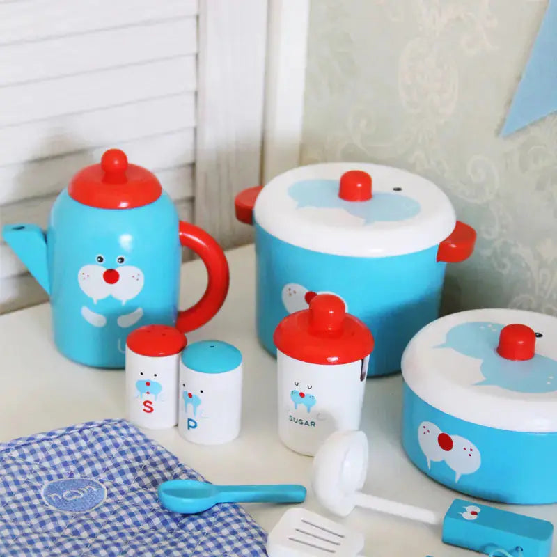 Realistic Wooden Toy Cookware Set for Kids Kia Day Design