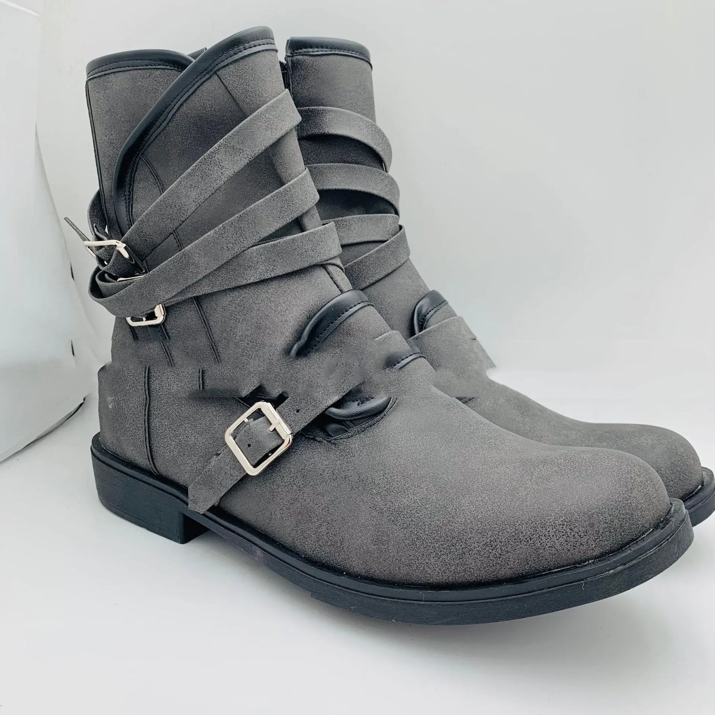 Men's Casual Short Boots with Chunky Heel & Zipper Kia Day Design