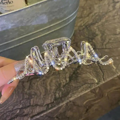 Crystal Pearl Clip Claw - Kia Day Design