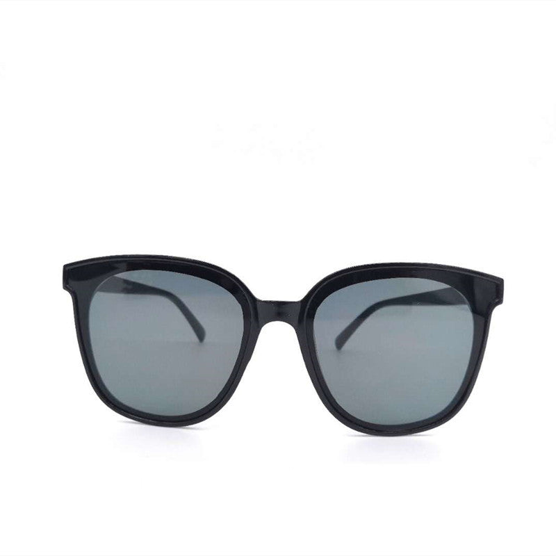 Polarized Sunglasses for Women Classic Retro Style 100% UV Protection - -