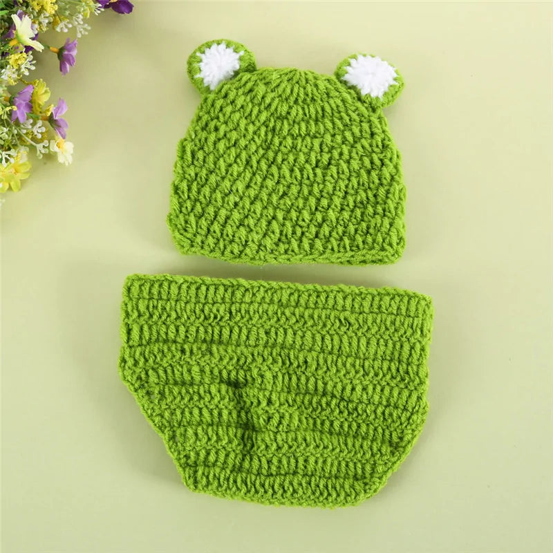 Frog Crochet Baby Photo Prop