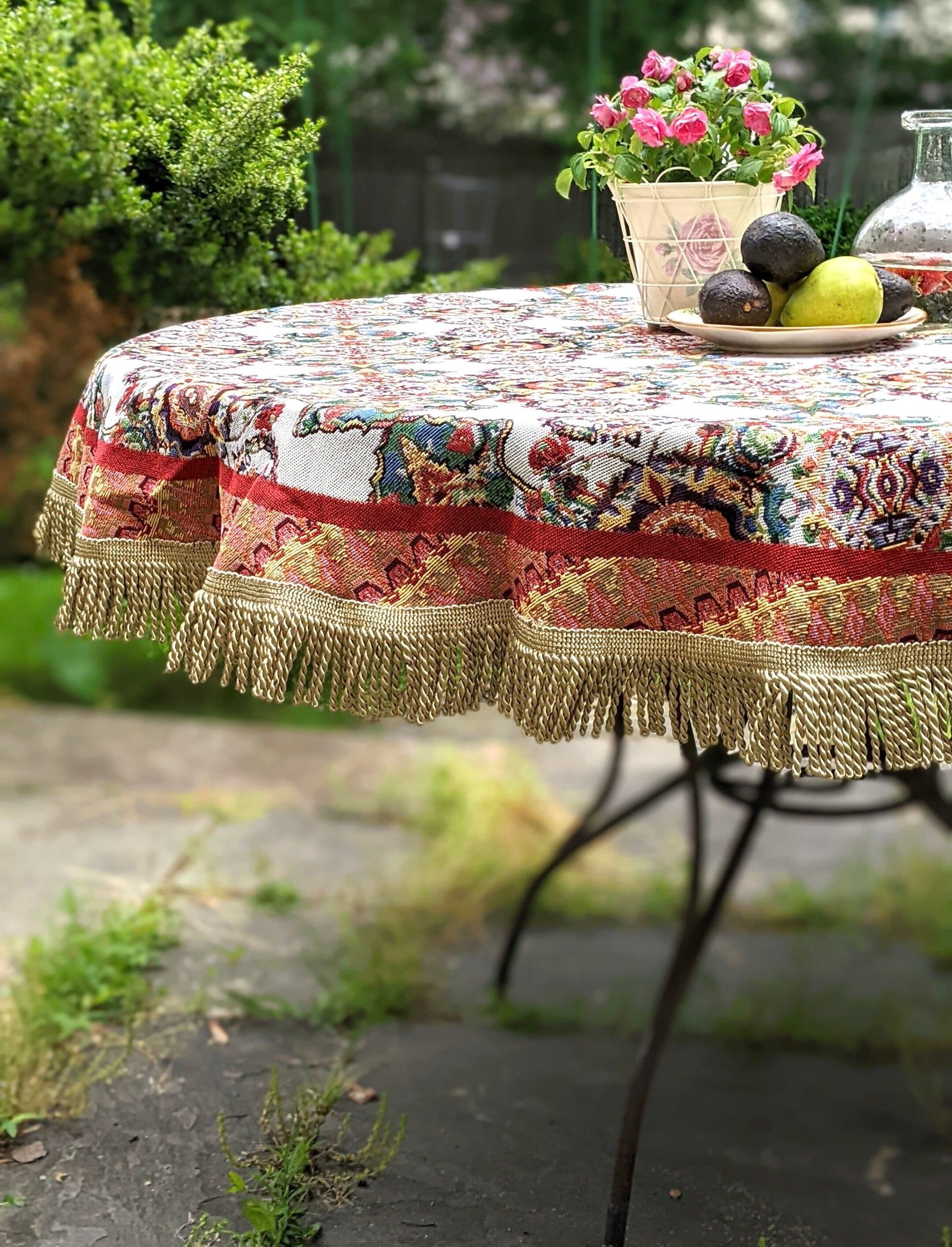 Tache Elegant Ivory Colorful Ornate Paisley Woven Tapestry Tablecloth (18193) - - Tablecloth