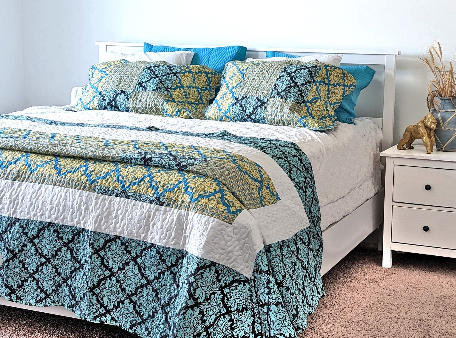 Tache Damask Ornate Baroque Teal Turquoise Blue Green Scalloped Quilt Set (SD-3300) - Cal King - Quilt / Bedspread