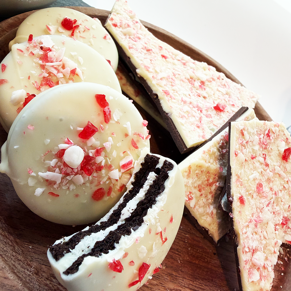Chocolate-Dipped Cookie - -