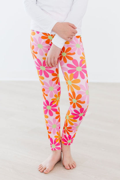 Retro Daisies Leggings- Mila & Rose ®- {{Product type}}