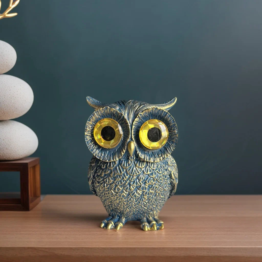 1 Piece of Retro-Style Cute Big-Eyed Owl Figurine, Creative Desktop Decoration Resin Craft, Adds Artistic Flair, Full of Details - -