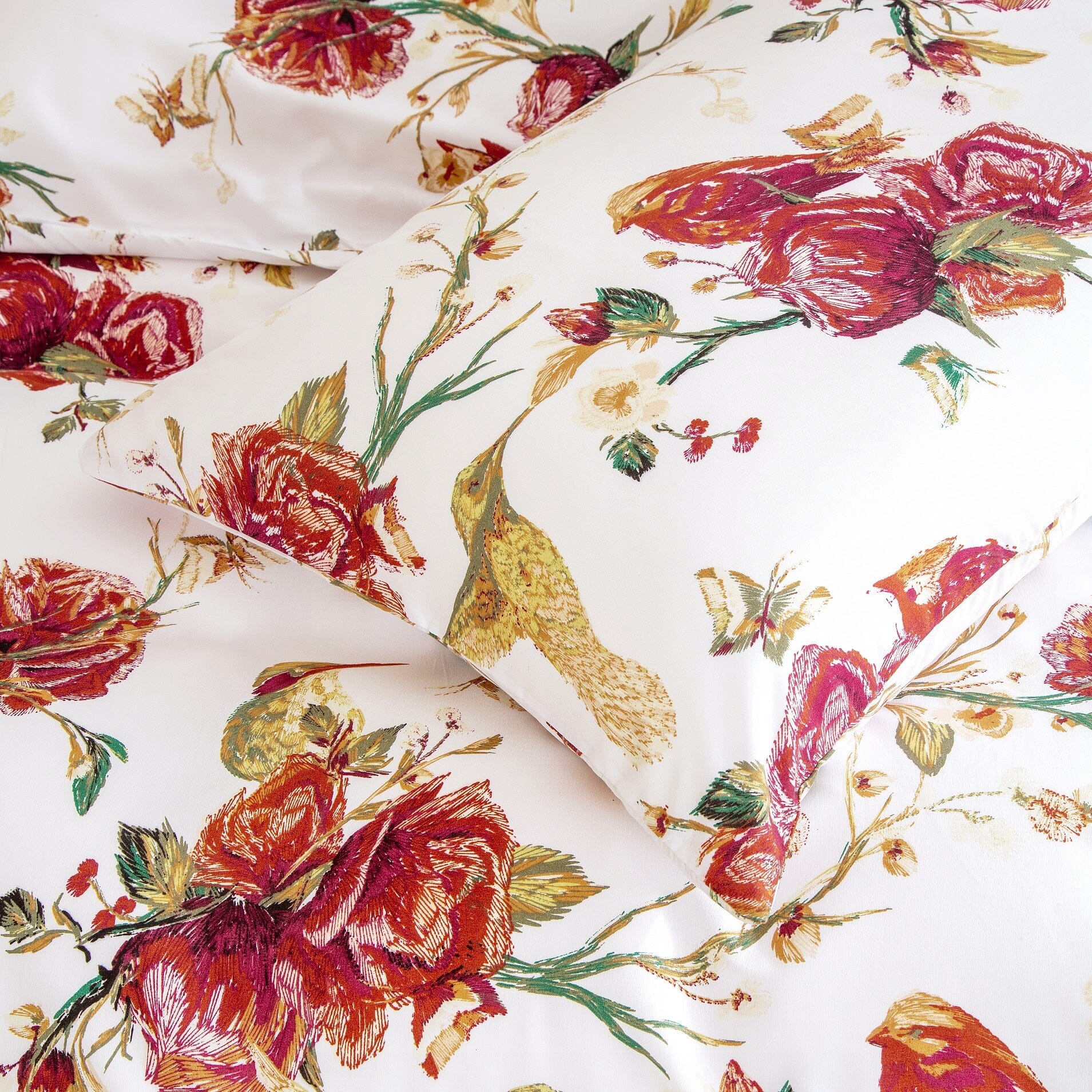 Tache Floral Hummingbirds Burgundy White Vintage Rose Garden Reversible Duvet Cover (SD-7676) - - Duvet Cover