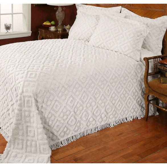Full size Diamond Pattern Cotton Chenille Bedspread in White - - Bedroom > Bedspreads