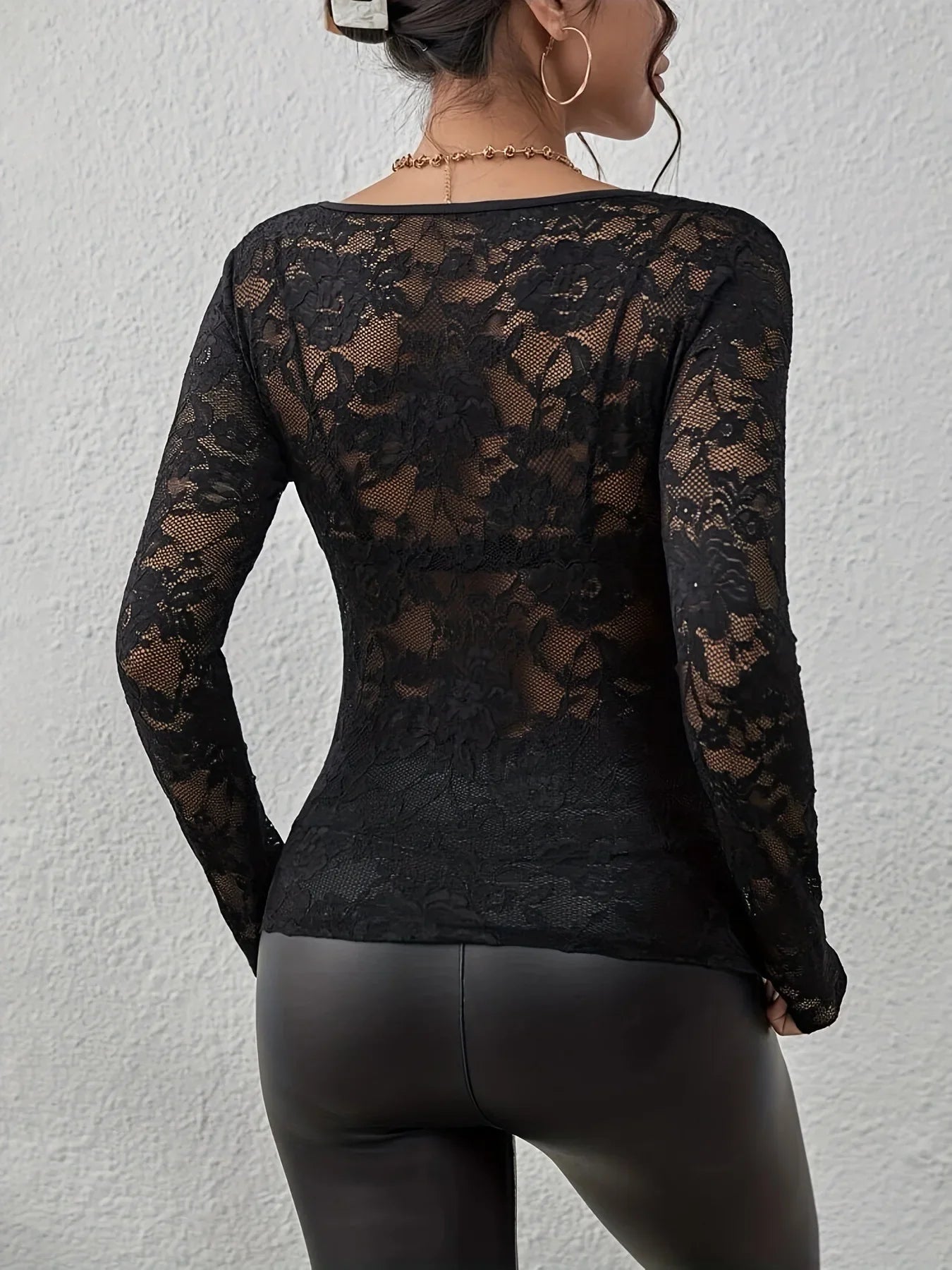 Women Sexy Base Layer Shirt Solid Black Sheer Lace Top Slim Flower Scallop Trim V Neck Long Sleeve T-shirt Trendy Tight Lace Top - -