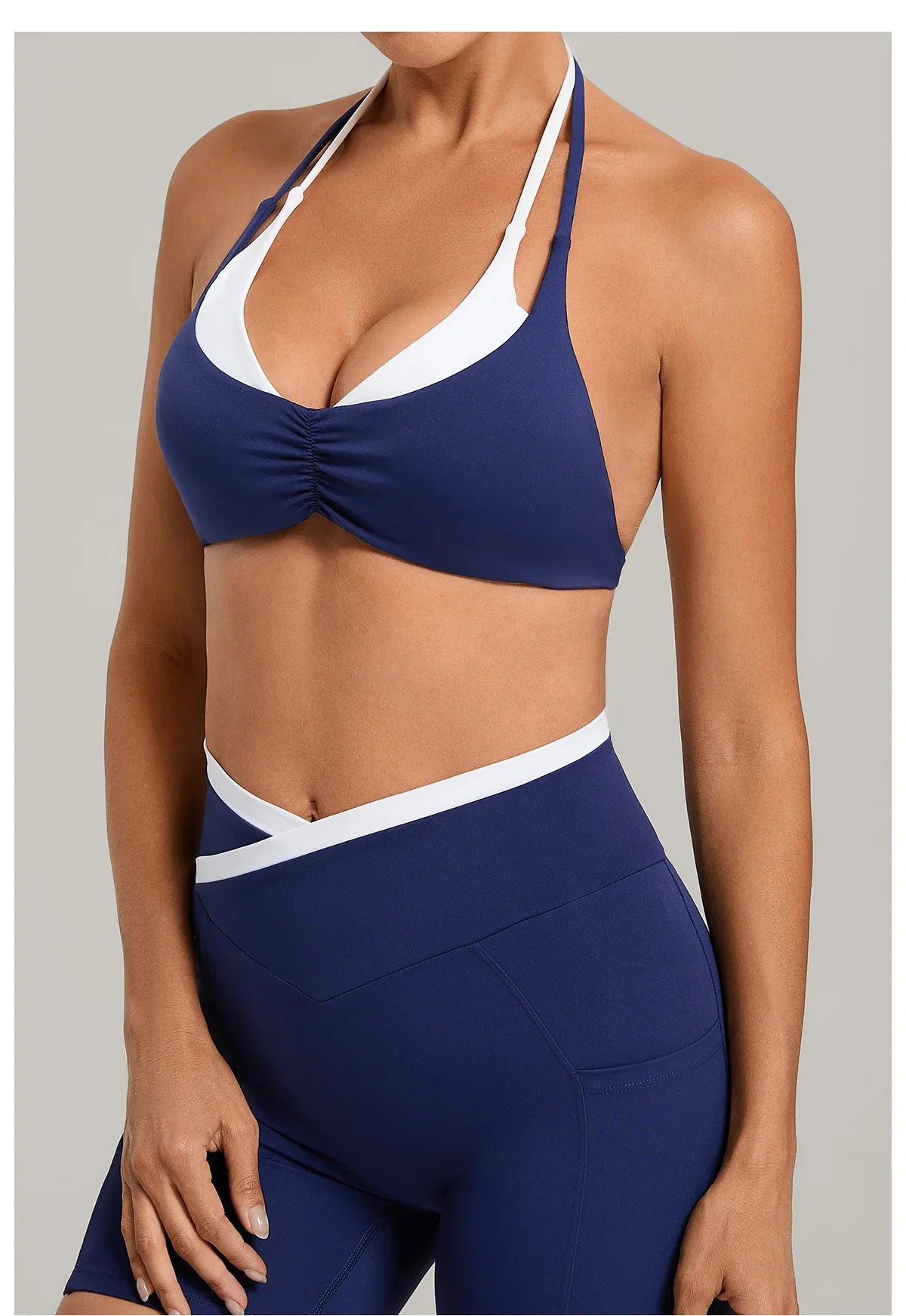 Women's Gym Workout Two-color Yoga Sports Bras Halter Neck Open Back Design Sports Tank Top Running Fitness Built-in Bra Cups - -