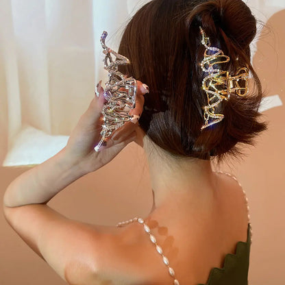 Crystal Pearl Clip Claw - Kia Day Design