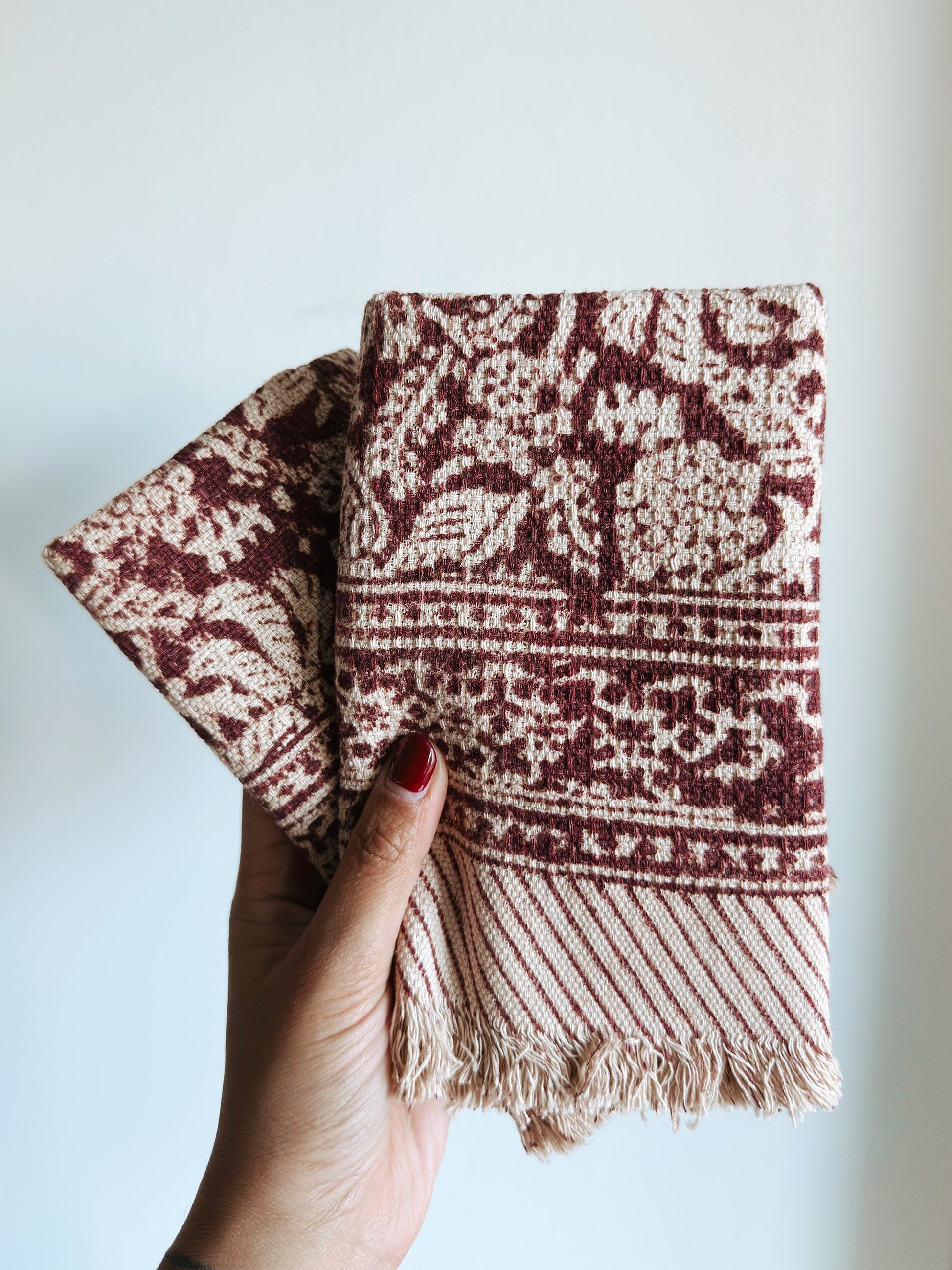 Circe Khadi Cotton Hand Towels (set of 2) - - Towel