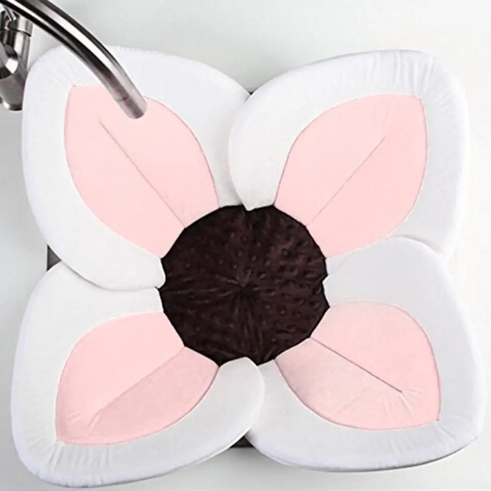 Blossoming Flower Baby Bathtub Mat Kia Day Design