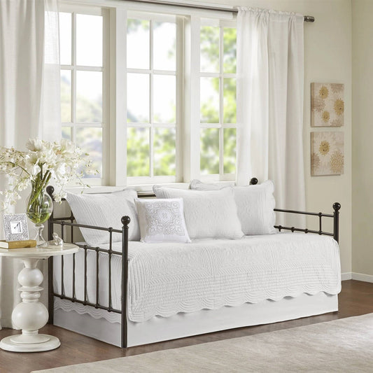 6-Piece Farmhouse White Daybed Cover Bedding Set with Scalloped Edges - - Bedroom > Quilts & Blankets
