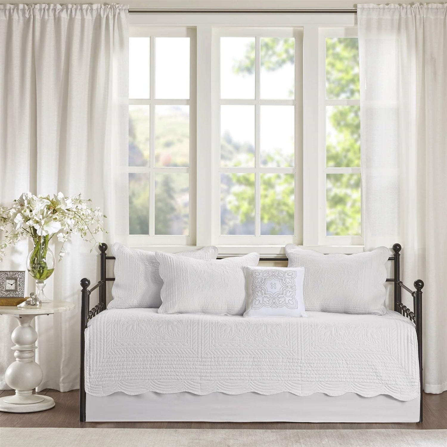 6-Piece Farmhouse White Daybed Cover Bedding Set with Scalloped Edges- HomePacific- {{Product type}}
