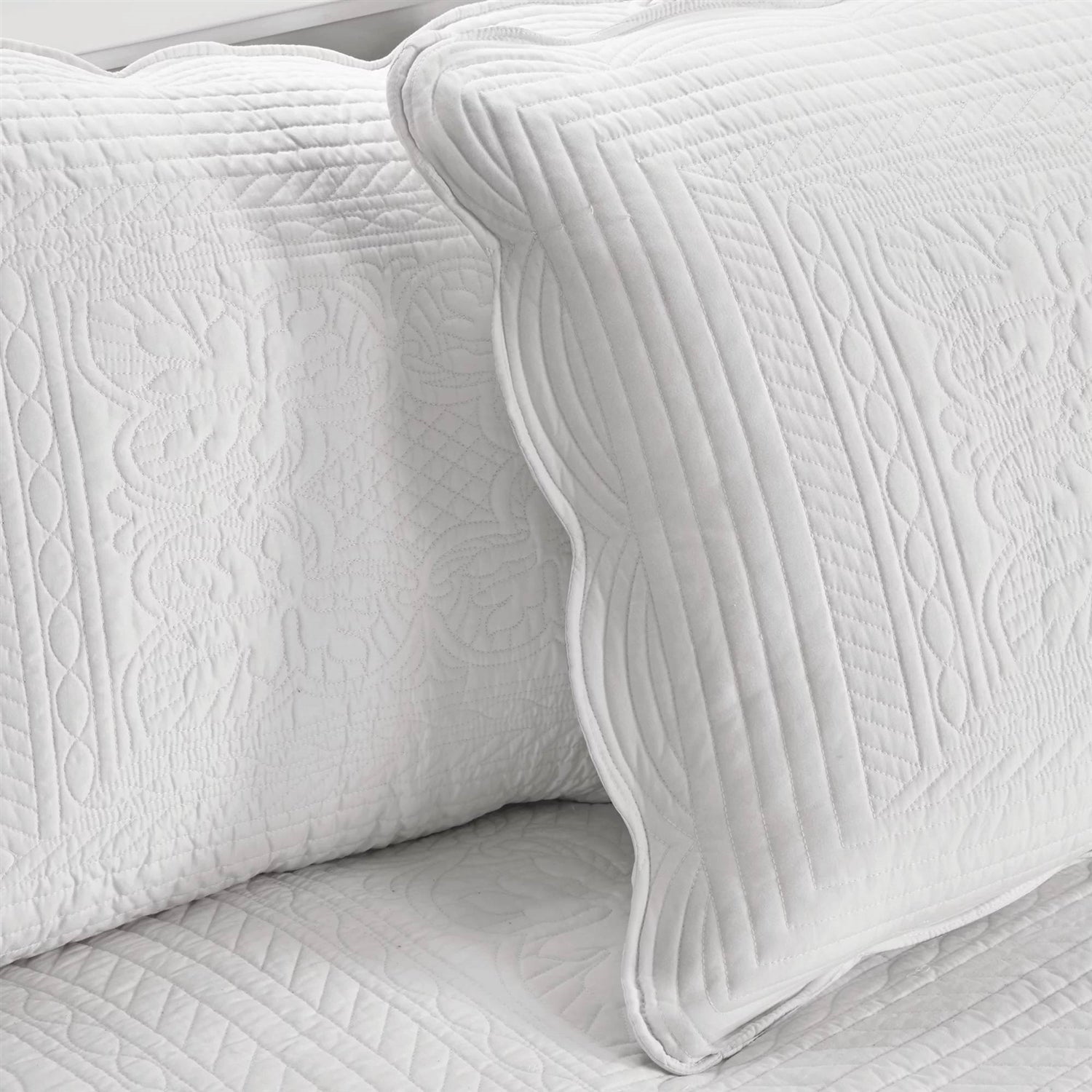 6-Piece Farmhouse White Daybed Cover Bedding Set with Scalloped Edges- HomePacific- {{Product type}}