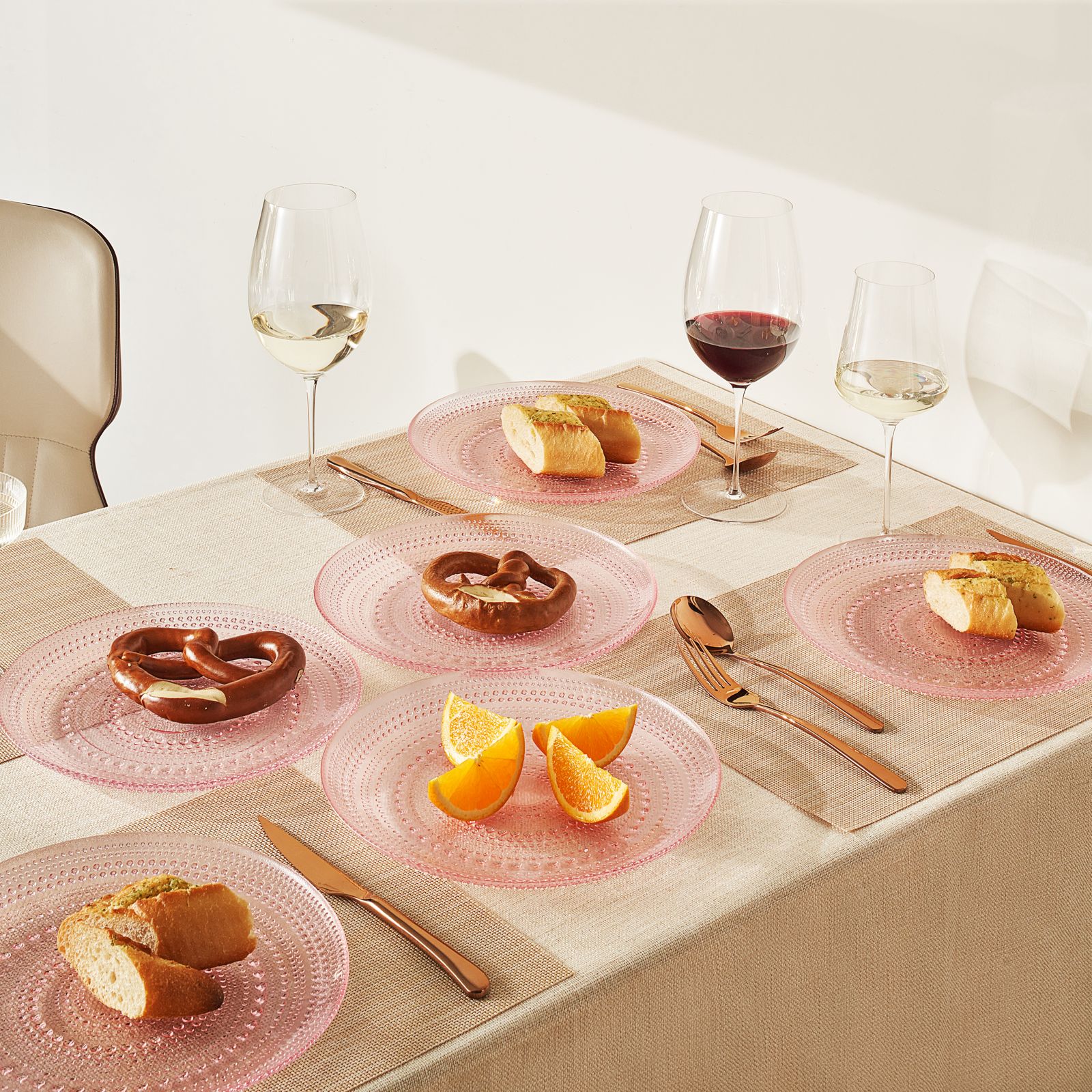 Blush Glass Plate, Set of 4 - - Plate