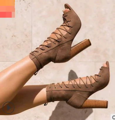 Women's Chunky Heeled Peep-Toe Ankle Boots