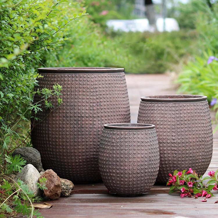 StoneNest Textured Planter - -