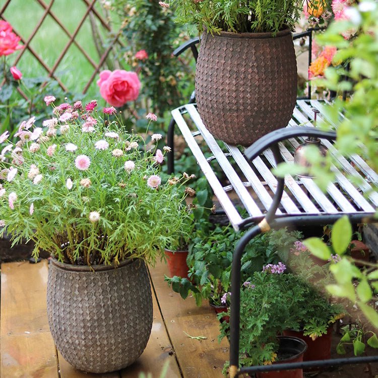 StoneNest Textured Planter - -