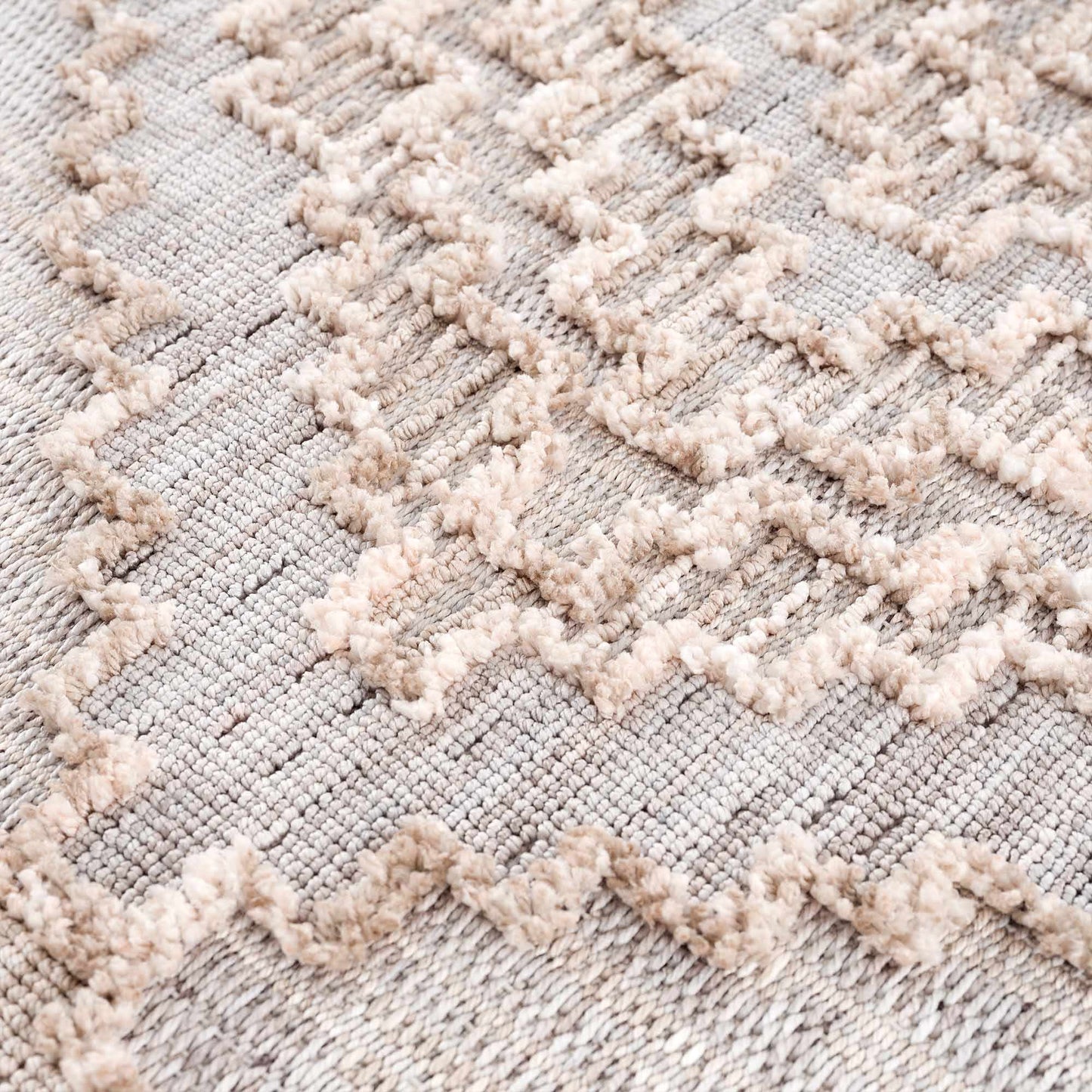 Ampusungan Area Rug - - Rugs