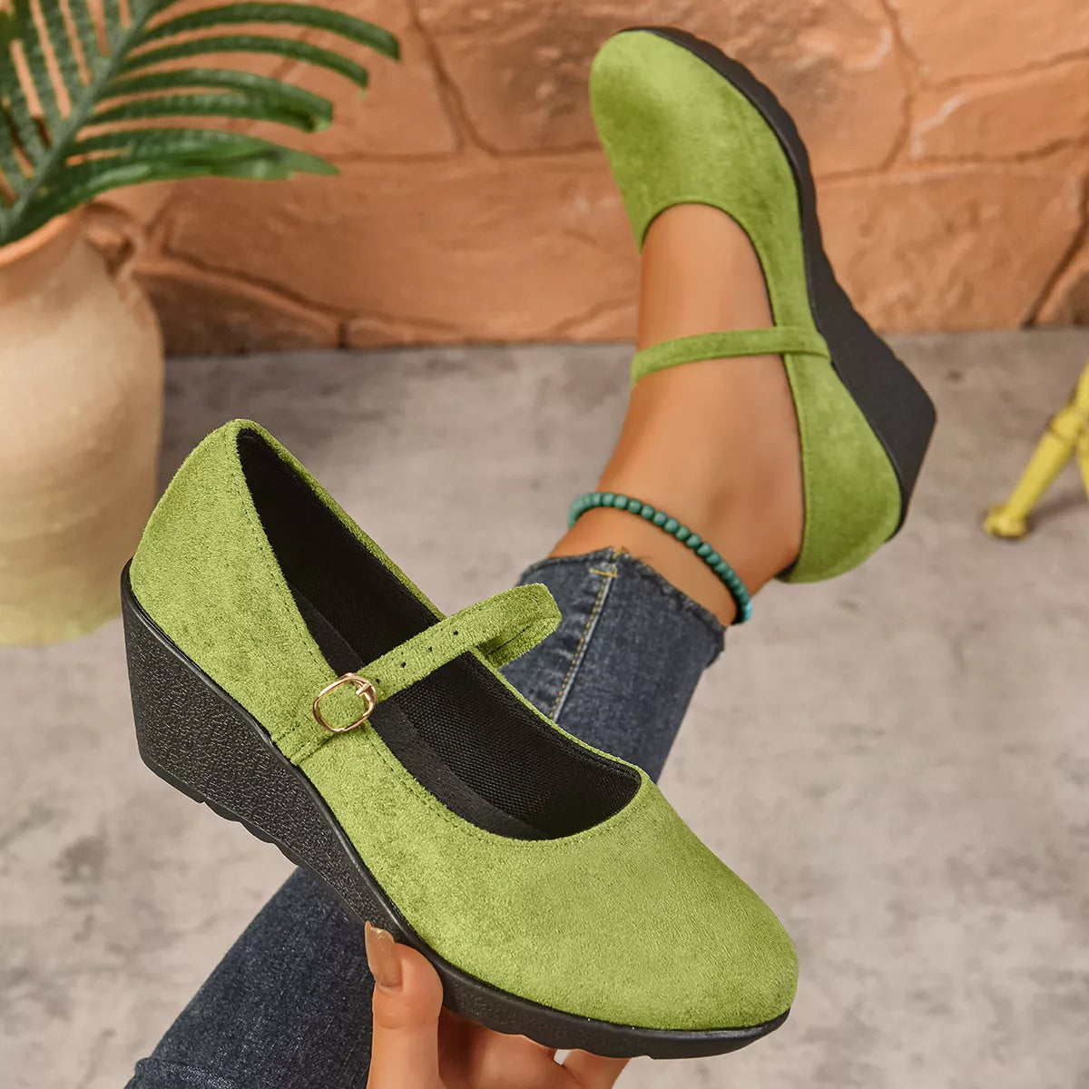 Round Toe Wedge Loafers - Green -