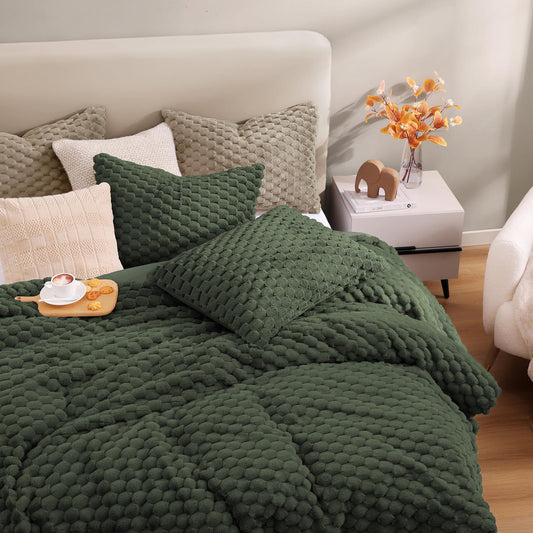 CASAAGUSTO Fluffy King Comforter Set Olive Green - - blanket