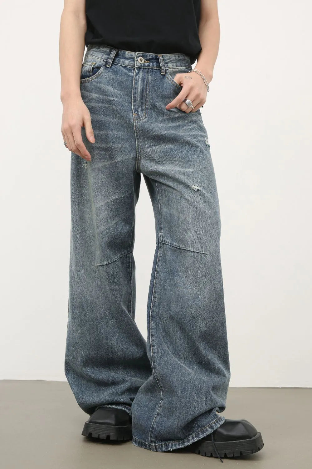 Men's Distressed Wide Leg Jeans - -