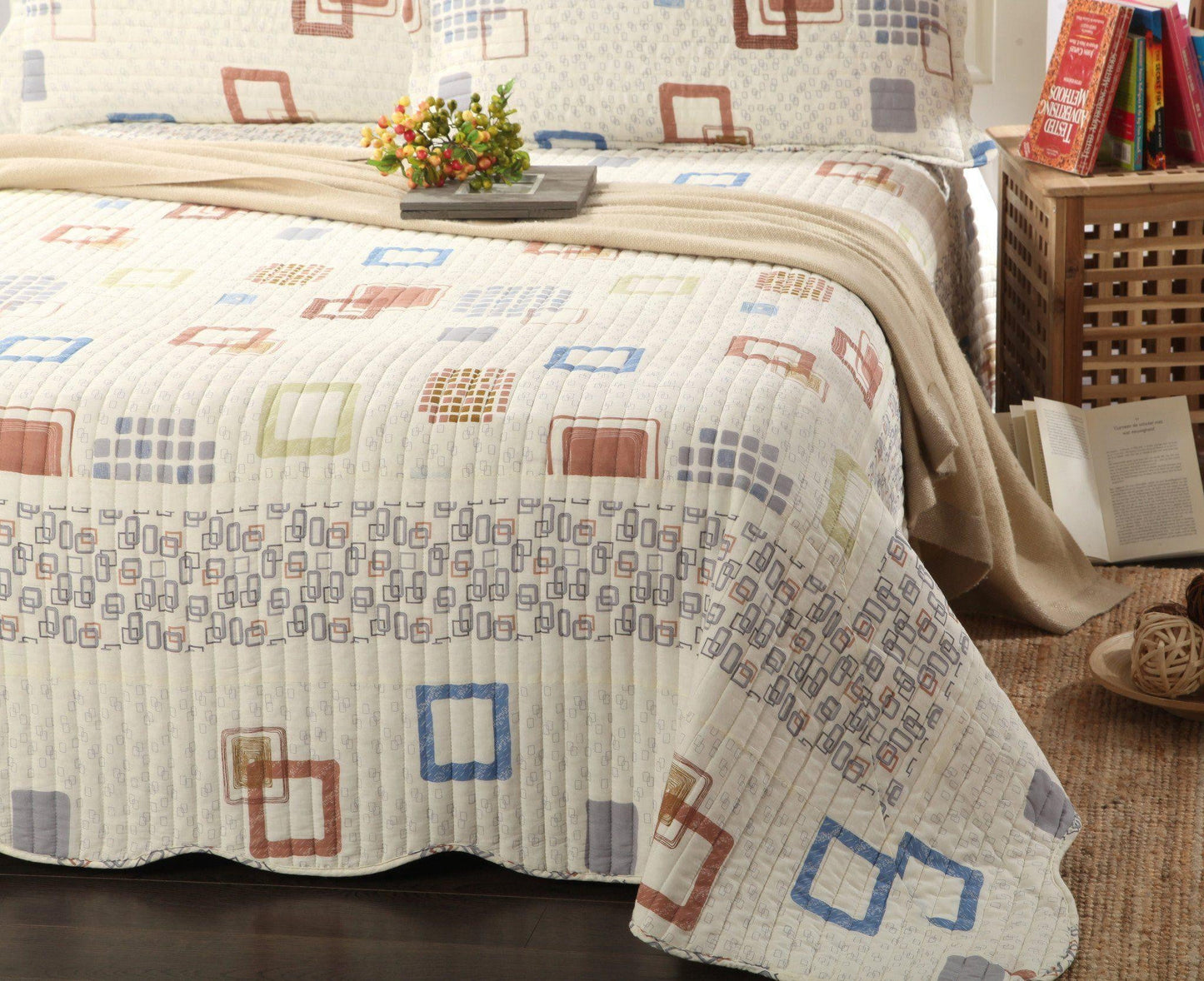 Tache Geometric Cubic Squares Ivory Scalloped Retro Cotton Quilt Bedspread Set (DSW009) - - Quilt / Bedspread