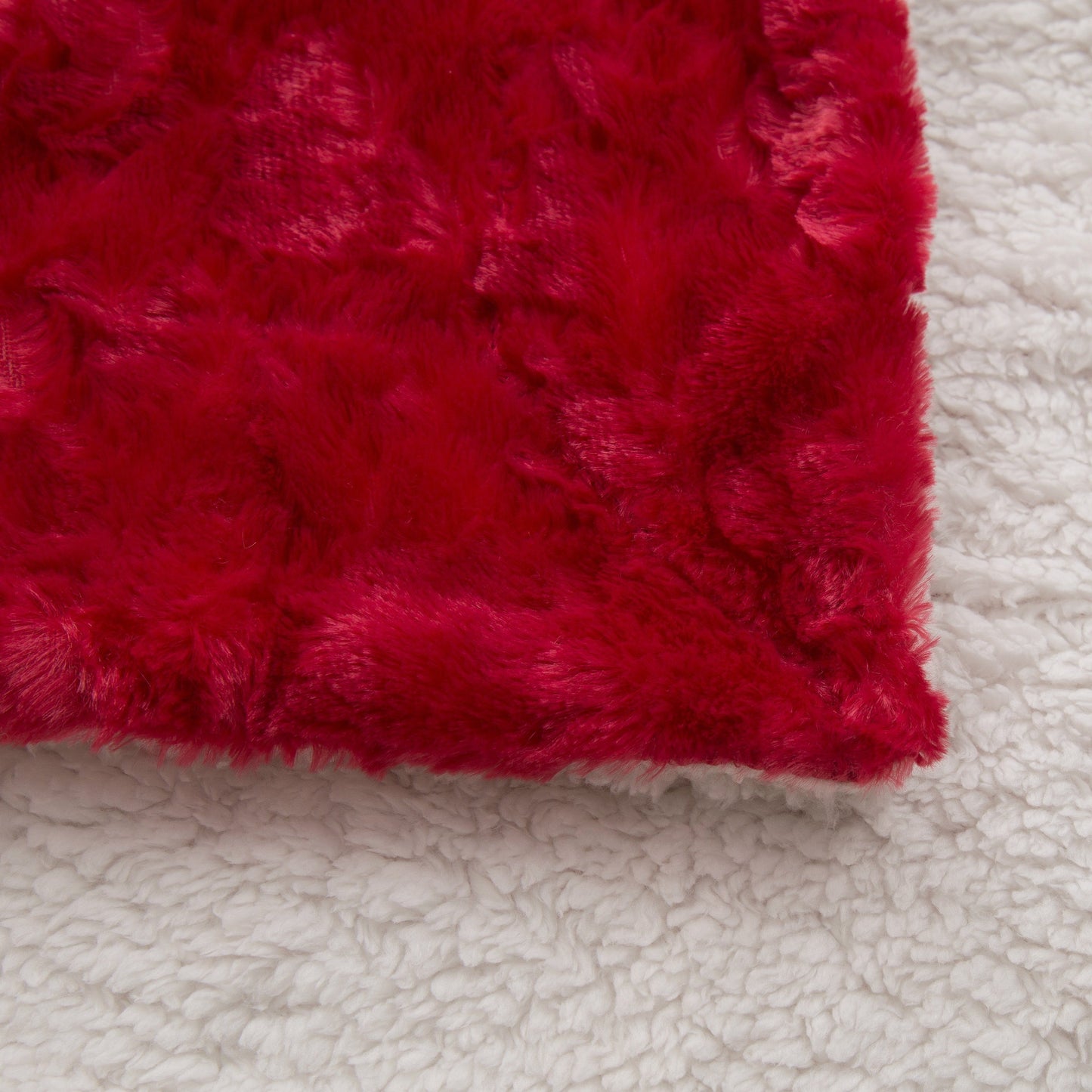 DaDa Bedding Luxury Romantic Red Lovely Hearts Dreamy Plush Faux Fur Throw Blanket (19) - - Throw Blankets
