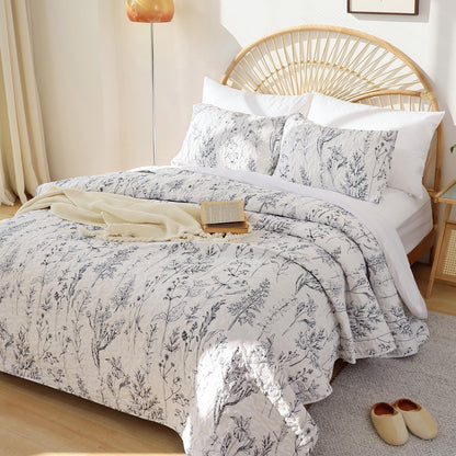 White King Floral Comfort Quilt Set - White King - comforter