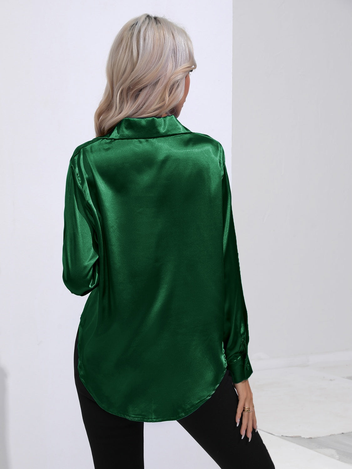 Collared Neck Buttoned Long Sleeve Shirt - -