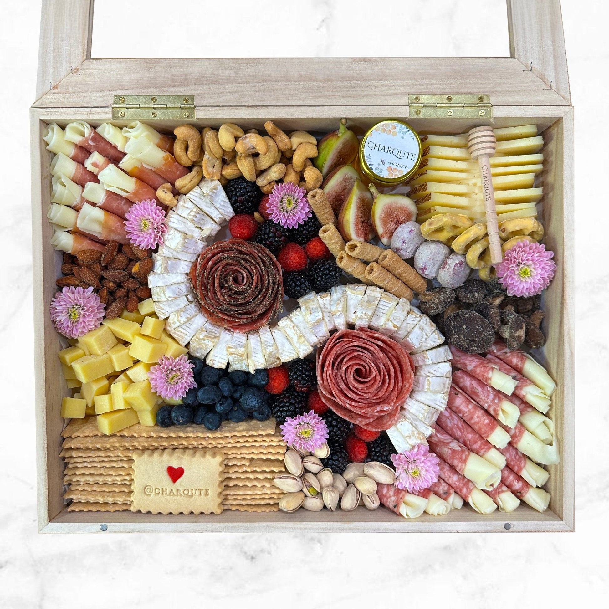 Charcuterie Gift Box - -