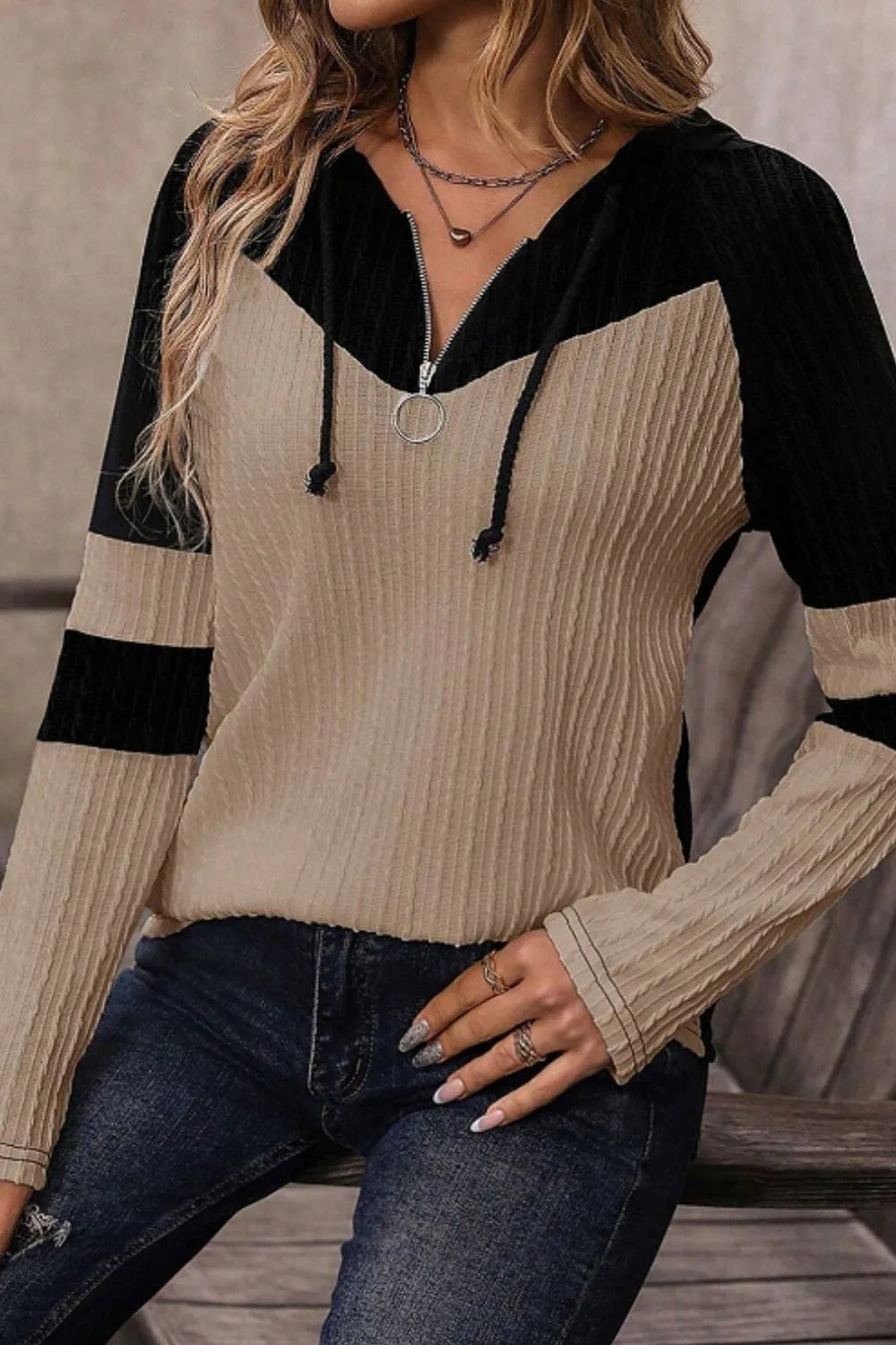 Drawstring Quarter Zip Contrast Long Sleeve Hoodie - -