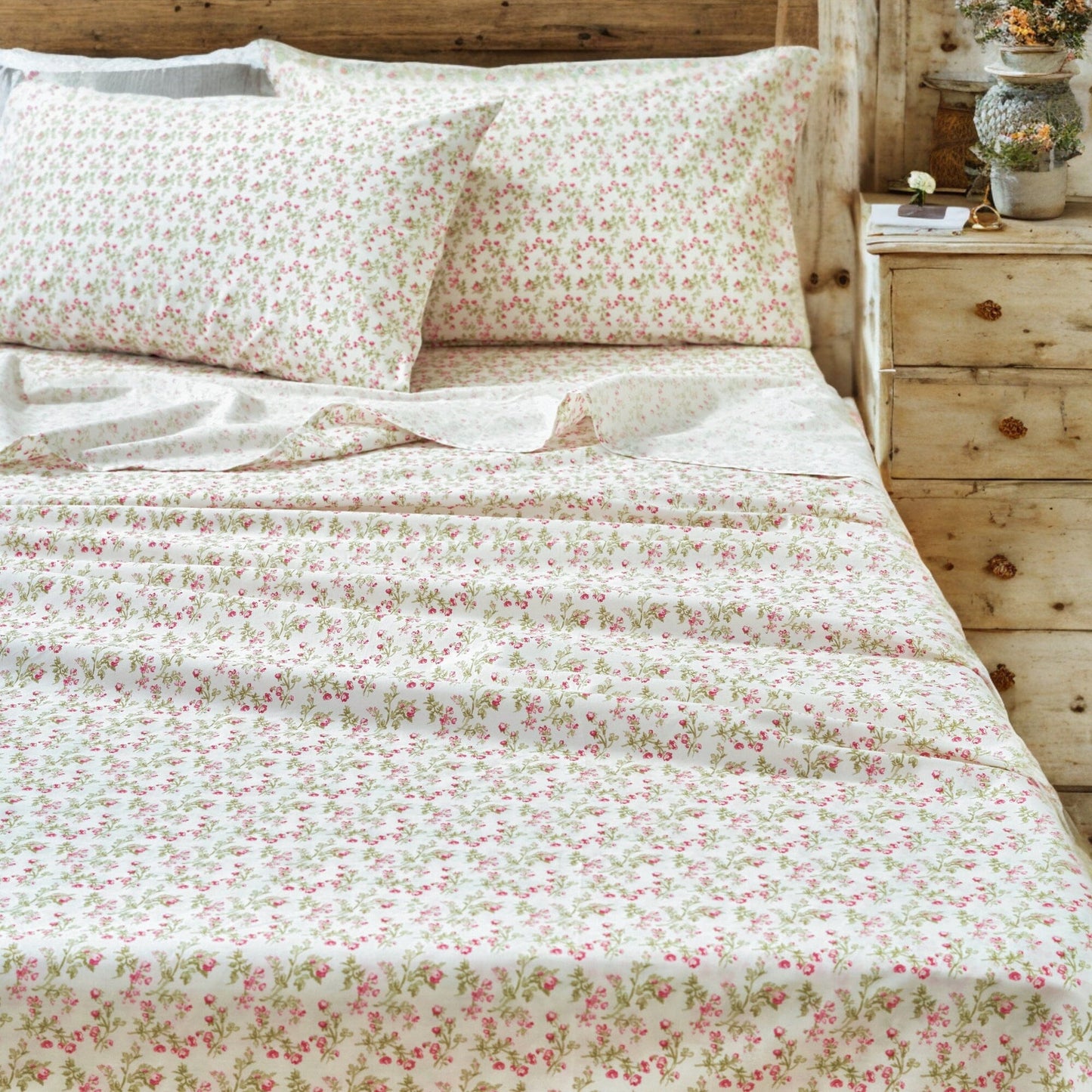 DaDa Bedding Collection Romantic Coquette Sheet Set - 100% Cotton [ Poplin Cotton ] Floral Fitted & Flat Sheets with Pillowcases - Deep Pocket Design - Soft, Breathable, Wrinkle-Resistant- DaDalogy Bedding Collection- {{Product type}}