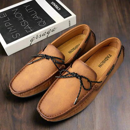 Large Fashionable Loafer Leather Soft Soled