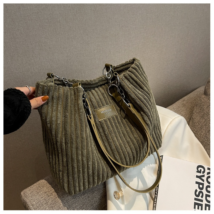 Retro Large Capacity Shoulder Bag - - handbag