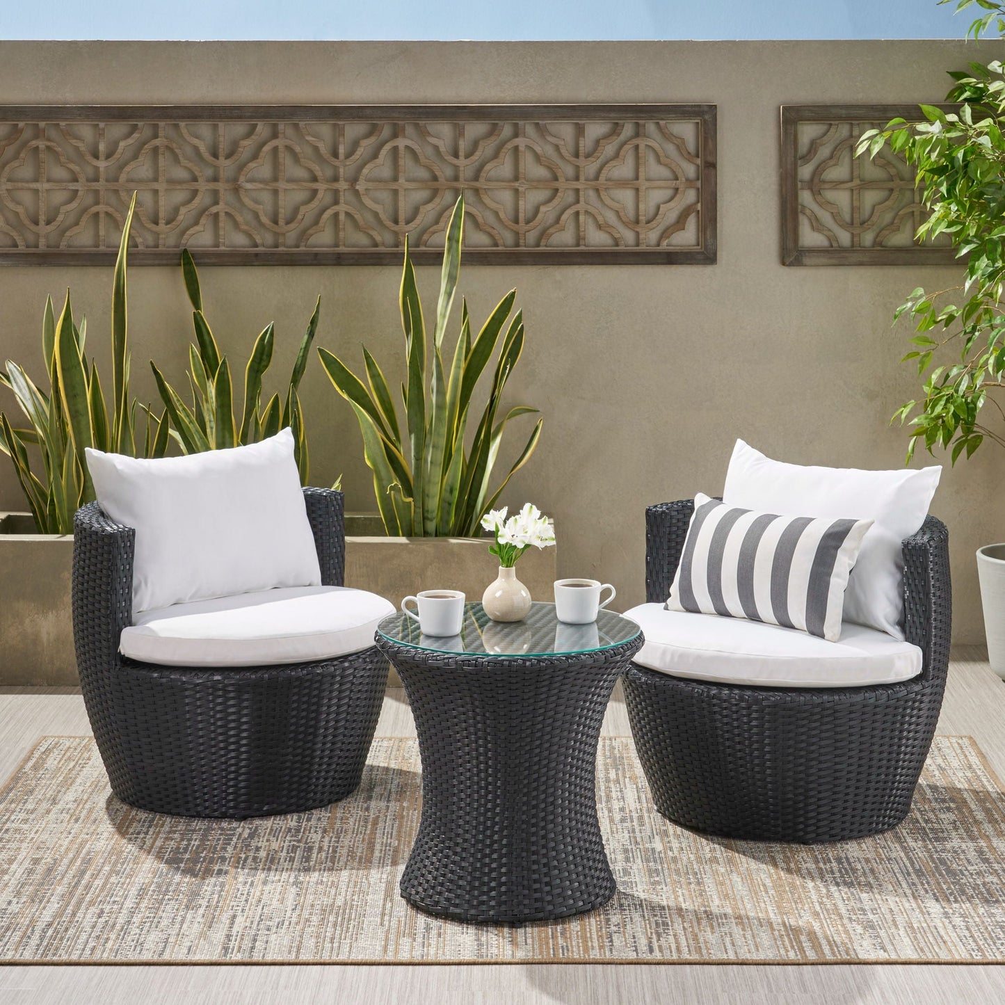 Kono - Chat Set Outdoor Furniture- Unique Piece Furniture- {{Product type}}