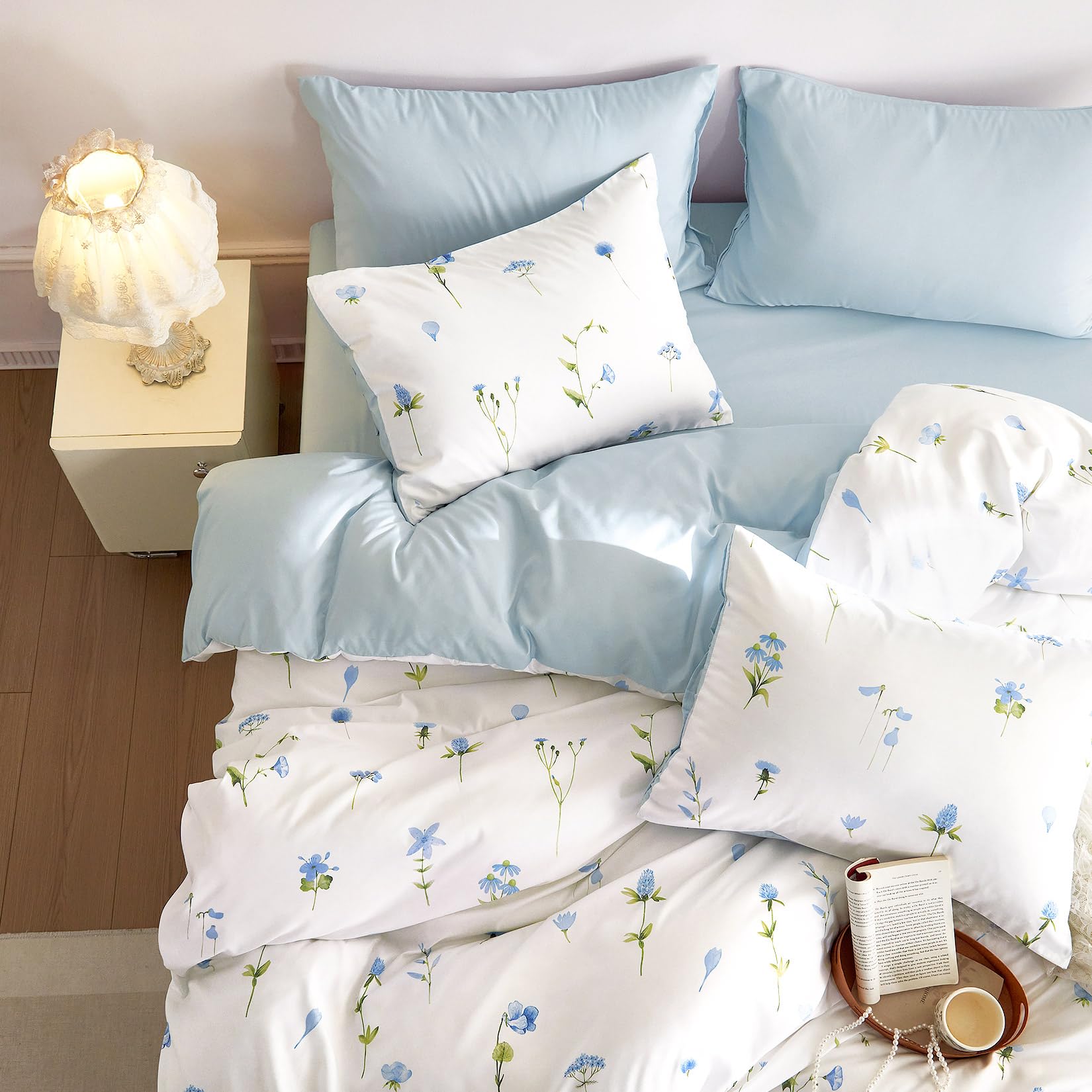 Cottage Bloom - Lightweight Floral Comforter Set - Blue Full - comforter
