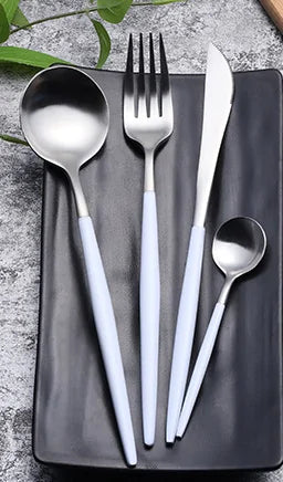 Complete Tableware Set