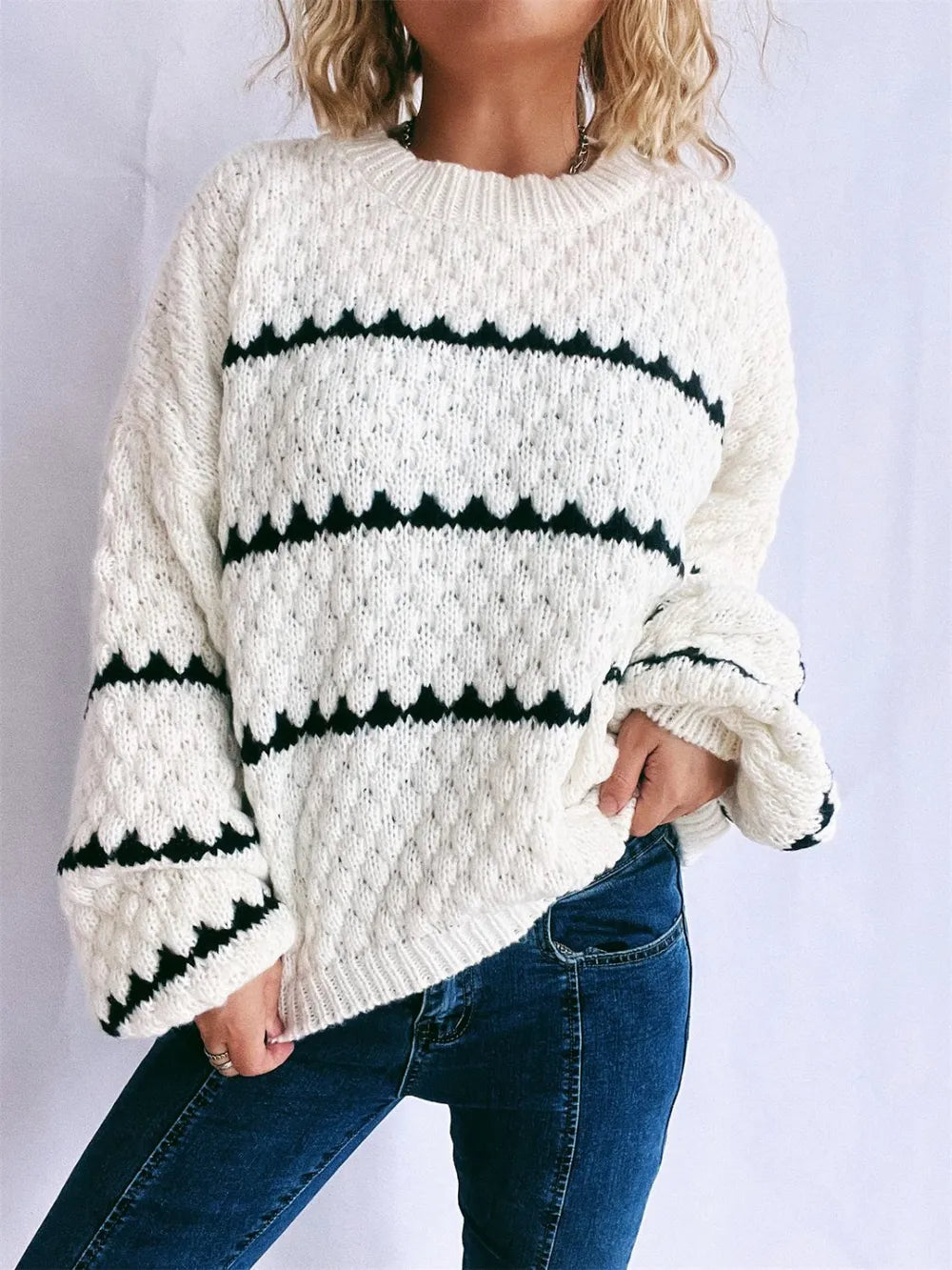 Contrast Stripes Round Neck Long Sleeve Sweater - White -