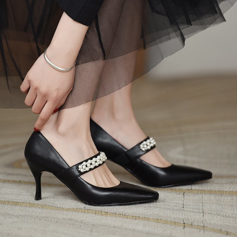 Chic Pearl Leather Stilettos - Black 36 -