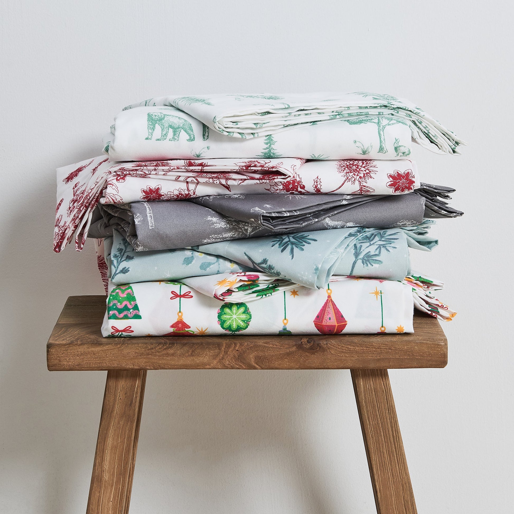 Watercolor Floral Sheet Set - Delia Collection - - Sheets
