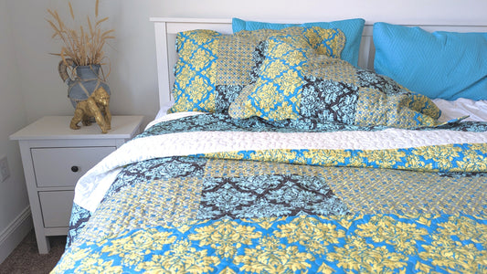 Tache Damask Ornate Baroque Teal Turquoise Blue Green Scalloped Quilt Set - - Quilt / Bedspread