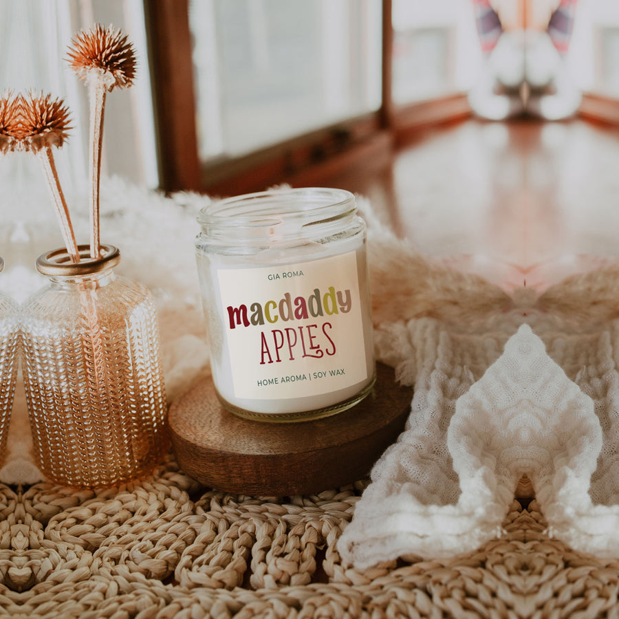 Fresh Macintosh Apple Soy Candle - - candle