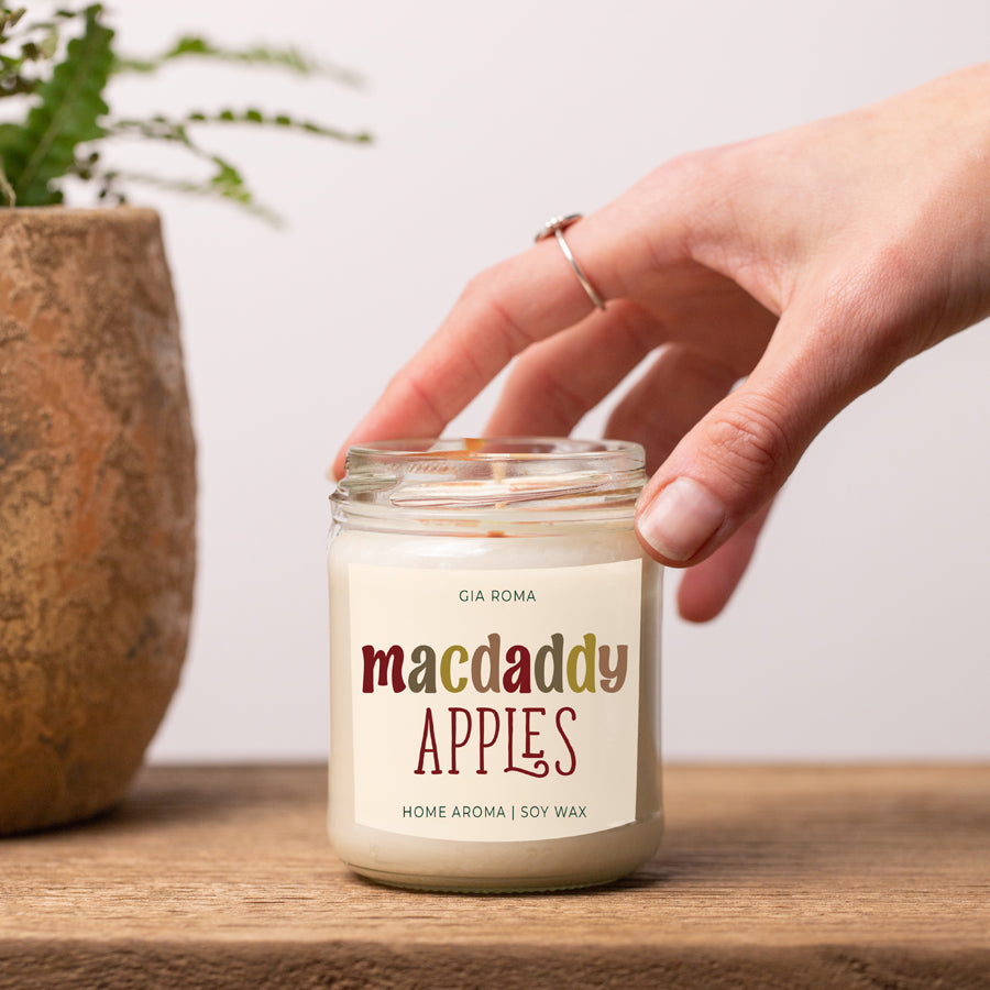 Fresh Macintosh Apple Soy Candle - - candle