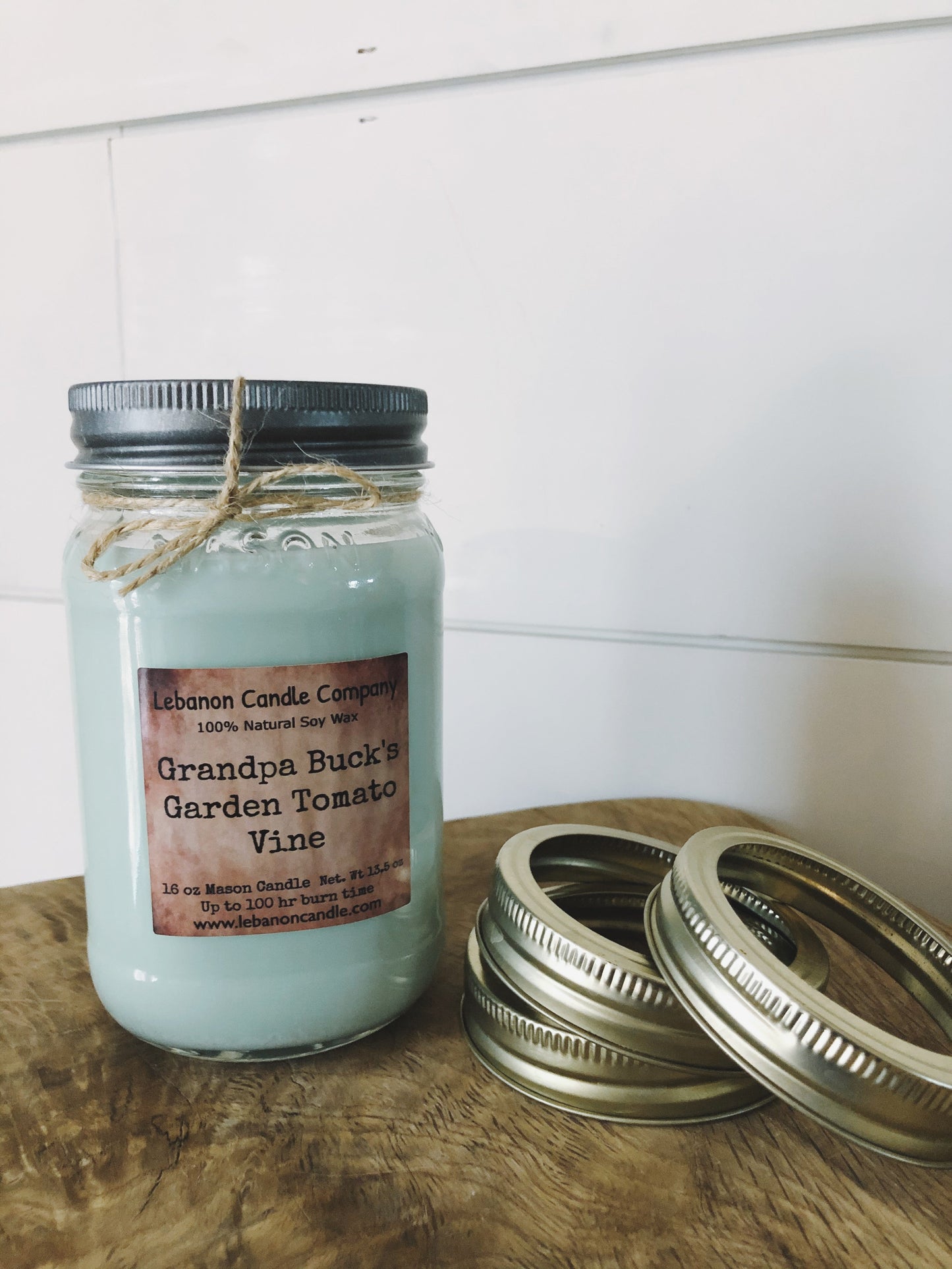 Grandpa Buck's Garden Tomato Vine Candle - - Candles & Melts